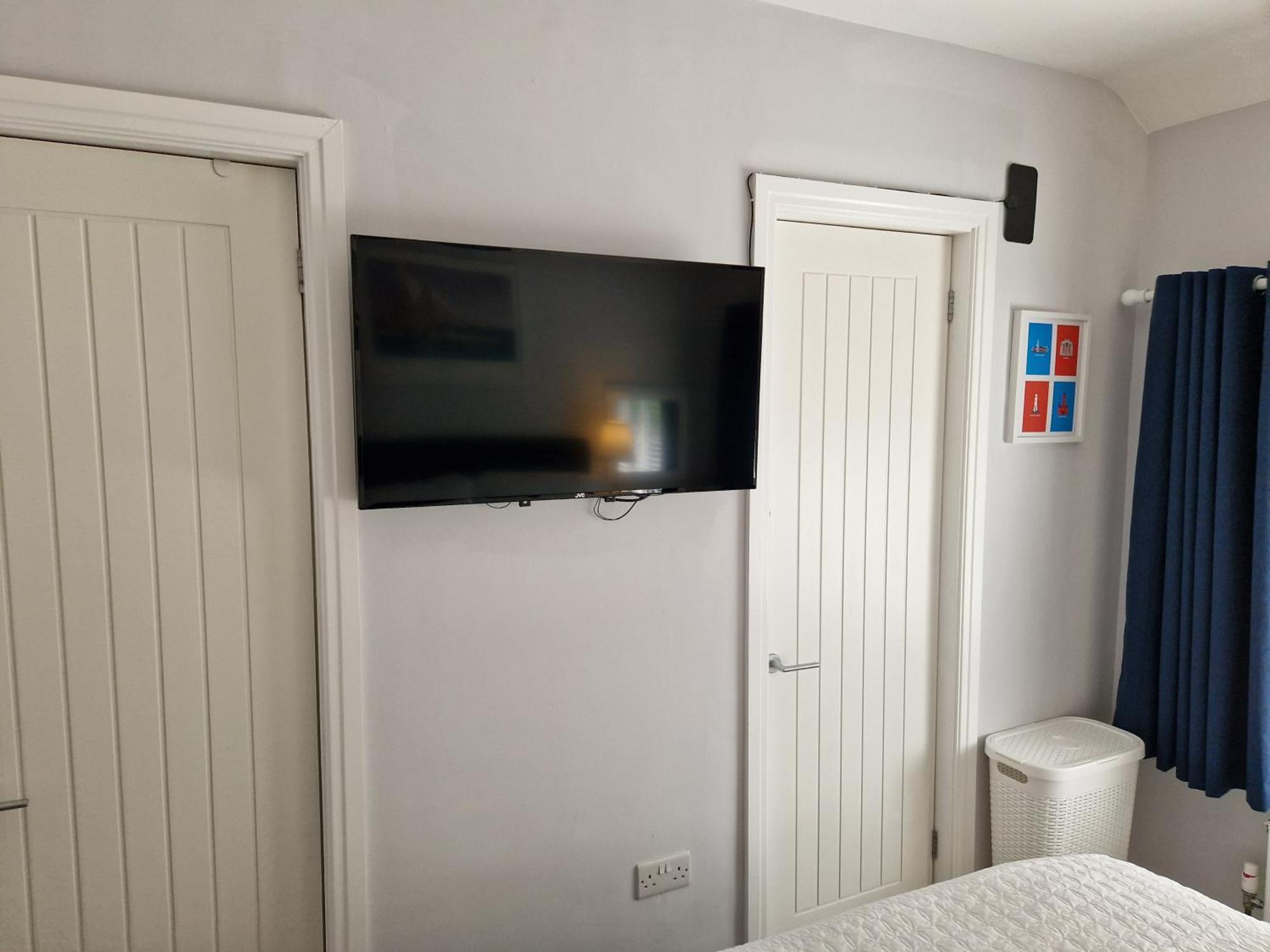 Room On Heath Park Cardiff Exterior foto